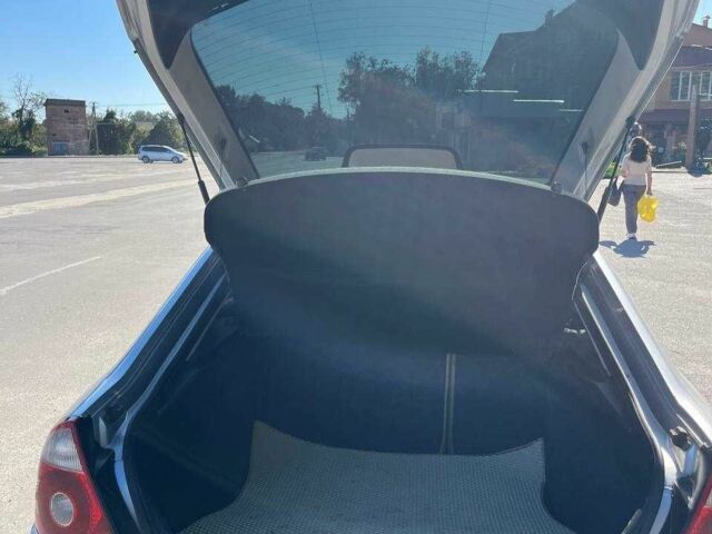 Серый Форд Мондео, объемом двигателя 2 л и пробегом 360 тыс. км за 4500 $, фото 14 на Automoto.ua