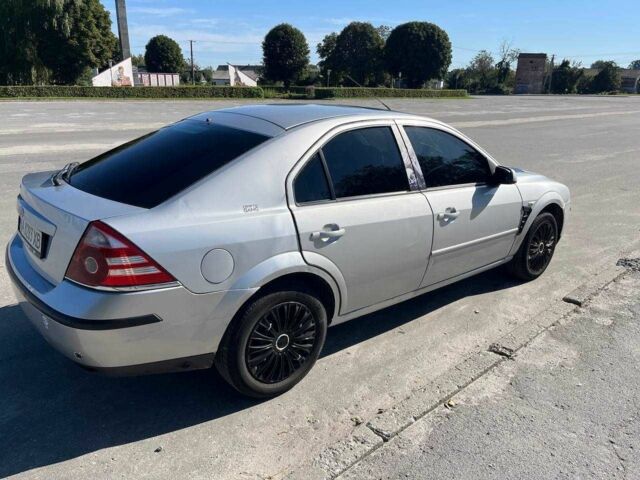 Серый Форд Мондео, объемом двигателя 2 л и пробегом 360 тыс. км за 4500 $, фото 8 на Automoto.ua