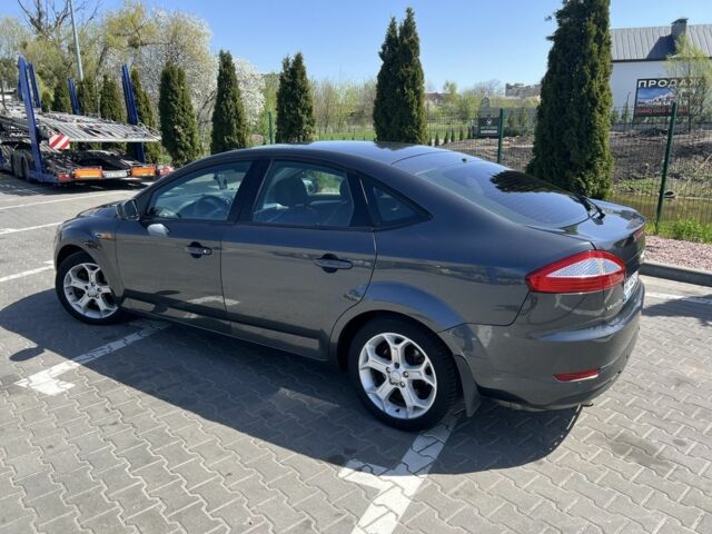 Сірий Форд Мондео, об'ємом двигуна 2 л та пробігом 296 тис. км за 5300 $, фото 6 на Automoto.ua