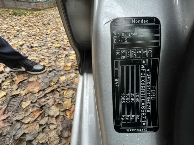 Серый Форд Мондео, объемом двигателя 2 л и пробегом 322 тыс. км за 4200 $, фото 19 на Automoto.ua