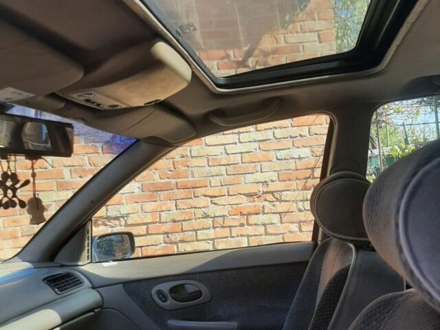 Серый Форд Мондео, объемом двигателя 1.6 л и пробегом 300 тыс. км за 1500 $, фото 5 на Automoto.ua