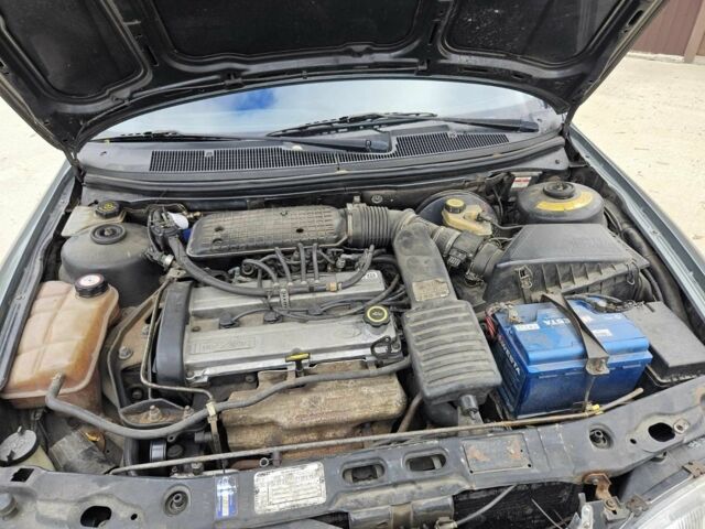 Серый Форд Мондео, объемом двигателя 2 л и пробегом 345 тыс. км за 1500 $, фото 6 на Automoto.ua