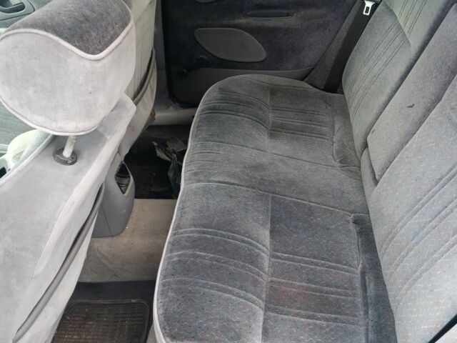 Серый Форд Мондео, объемом двигателя 2 л и пробегом 2 тыс. км за 1200 $, фото 4 на Automoto.ua