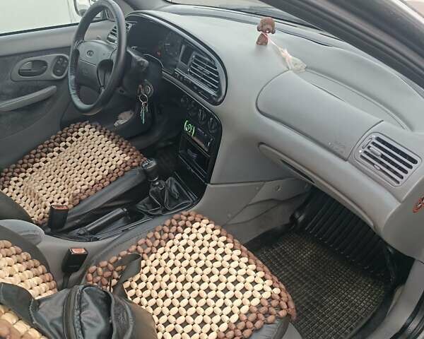 Сірий Форд Мондео, об'ємом двигуна 2 л та пробігом 154 тис. км за 2500 $, фото 11 на Automoto.ua