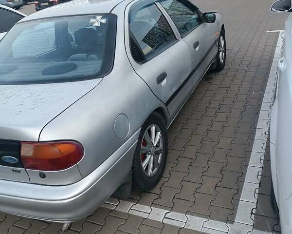 Сірий Форд Мондео, об'ємом двигуна 2 л та пробігом 154 тис. км за 2500 $, фото 7 на Automoto.ua