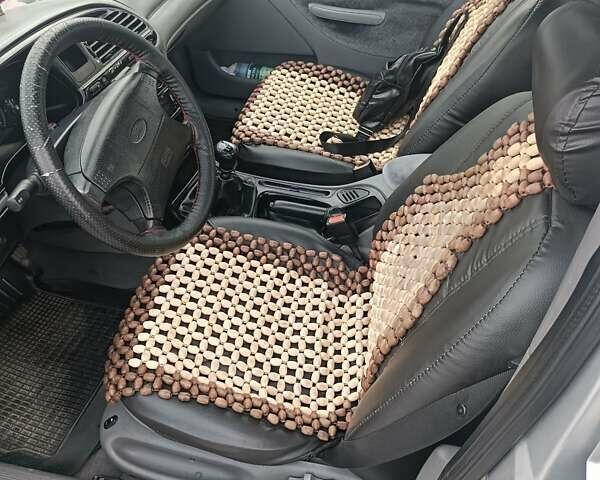 Сірий Форд Мондео, об'ємом двигуна 2 л та пробігом 154 тис. км за 2500 $, фото 20 на Automoto.ua