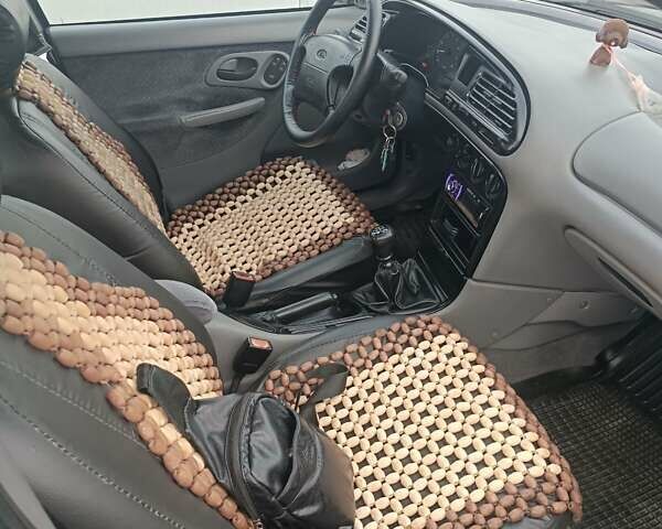 Сірий Форд Мондео, об'ємом двигуна 2 л та пробігом 154 тис. км за 2500 $, фото 10 на Automoto.ua