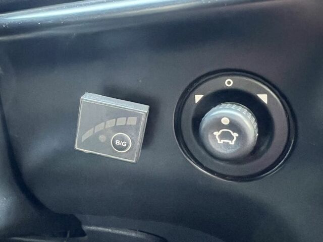 Серый Форд Мондео, объемом двигателя 2 л и пробегом 150 тыс. км за 1250 $, фото 5 на Automoto.ua