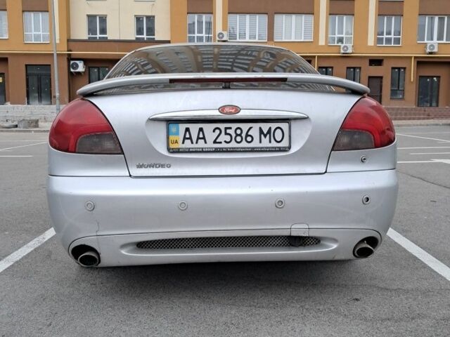 Серый Форд Мондео, объемом двигателя 2.5 л и пробегом 193 тыс. км за 1500 $, фото 1 на Automoto.ua