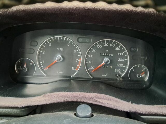 Серый Форд Мондео, объемом двигателя 2.5 л и пробегом 193 тыс. км за 1500 $, фото 10 на Automoto.ua