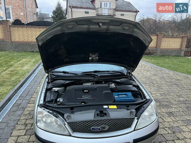 Серый Форд Мондео, объемом двигателя 1.99 л и пробегом 284 тыс. км за 2699 $, фото 31 на Automoto.ua
