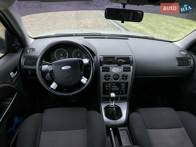 Серый Форд Мондео, объемом двигателя 1.99 л и пробегом 284 тыс. км за 2949 $, фото 33 на Automoto.ua