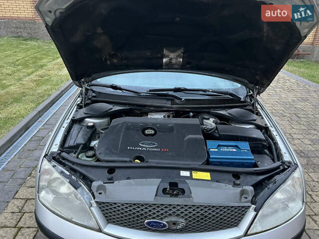 Серый Форд Мондео, объемом двигателя 1.99 л и пробегом 284 тыс. км за 2699 $, фото 32 на Automoto.ua