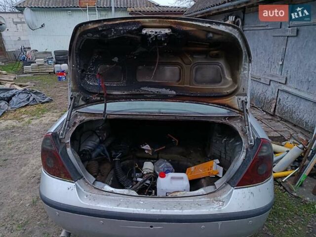 Серый Форд Мондео, объемом двигателя 2.5 л и пробегом 260 тыс. км за 1700 $, фото 4 на Automoto.ua