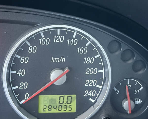 Серый Форд Мондео, объемом двигателя 1.99 л и пробегом 284 тыс. км за 2699 $, фото 40 на Automoto.ua