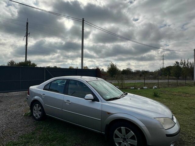 Серый Форд Мондео, объемом двигателя 1.8 л и пробегом 310 тыс. км за 1700 $, фото 7 на Automoto.ua