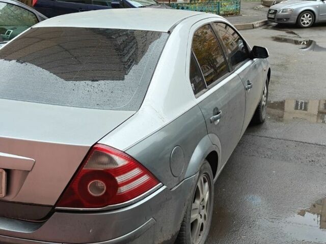 Серый Форд Мондео, объемом двигателя 2.5 л и пробегом 367 тыс. км за 2837 $, фото 2 на Automoto.ua