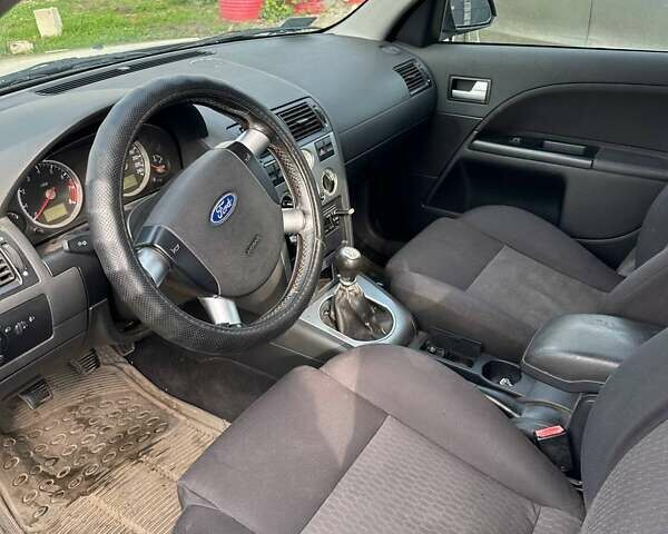 Серый Форд Мондео, объемом двигателя 1.8 л и пробегом 320 тыс. км за 1700 $, фото 15 на Automoto.ua