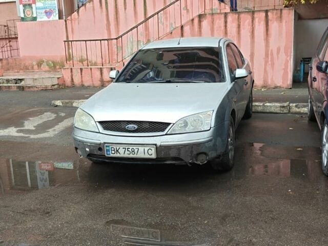 Серый Форд Мондео, объемом двигателя 2.5 л и пробегом 367 тыс. км за 2837 $, фото 1 на Automoto.ua