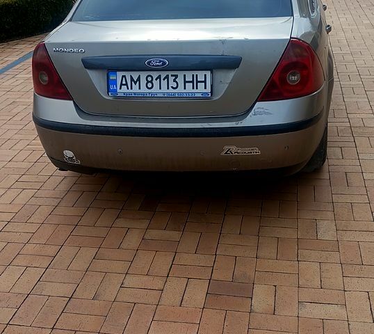 Серый Форд Мондео, объемом двигателя 2 л и пробегом 262 тыс. км за 3200 $, фото 2 на Automoto.ua