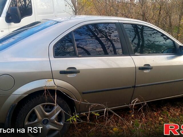 Серый Форд Мондео, объемом двигателя 1.8 л и пробегом 0 тыс. км за 2850 $, фото 2 на Automoto.ua