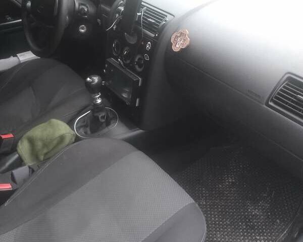 Серый Форд Мондео, объемом двигателя 1.8 л и пробегом 360 тыс. км за 2850 $, фото 4 на Automoto.ua