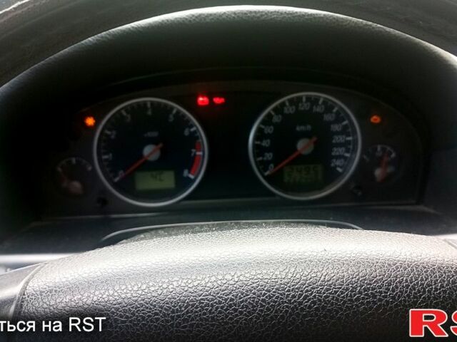 Серый Форд Мондео, объемом двигателя 2 л и пробегом 262 тыс. км за 3200 $, фото 10 на Automoto.ua