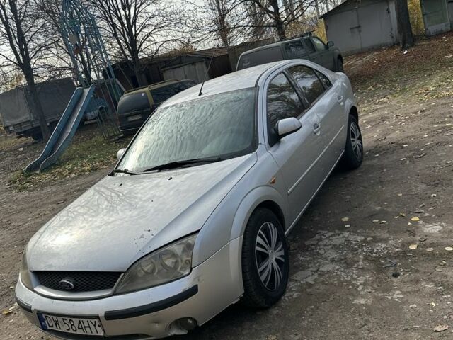 Серый Форд Мондео, объемом двигателя 2 л и пробегом 250 тыс. км за 786 $, фото 1 на Automoto.ua