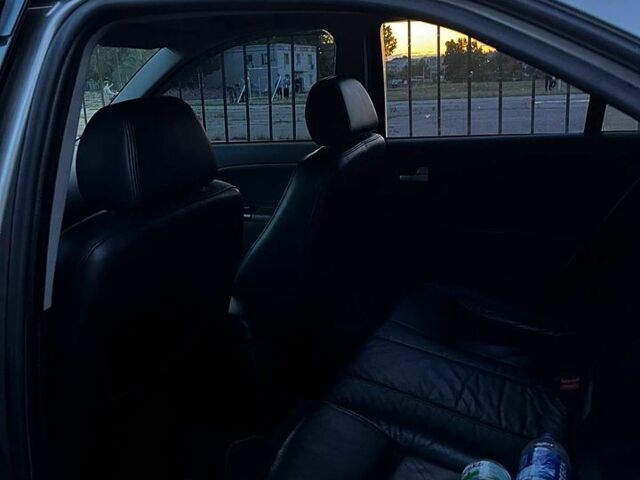 Серый Форд Мондео, объемом двигателя 2 л и пробегом 323 тыс. км за 3400 $, фото 3 на Automoto.ua