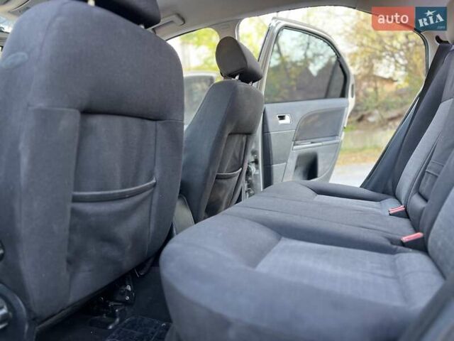 Форд Мондео 2002 в Черновцах на Automoto.ua Серый Форд Мондео, объемом двигателя 1.8 л и пробегом 271 тыс. км за 2600 $, фото 29 на Automoto.ua