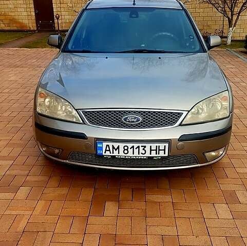 Сірий Форд Мондео, об'ємом двигуна 2 л та пробігом 262 тис. км за 3200 $, фото 10 на Automoto.ua