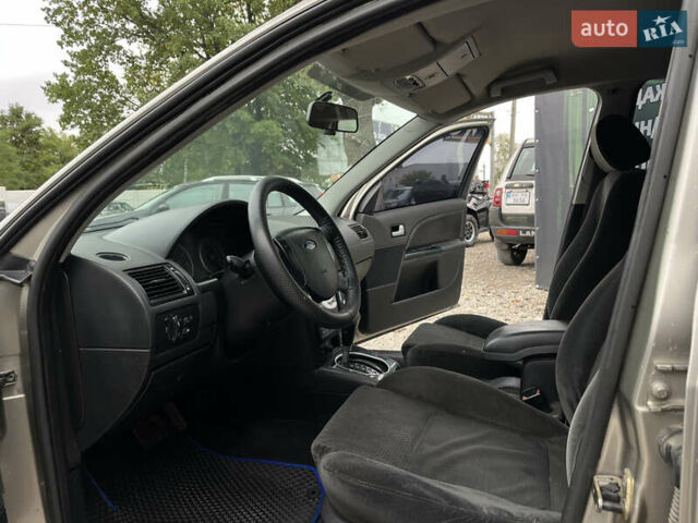 Серый Форд Мондео, объемом двигателя 2 л и пробегом 172 тыс. км за 4300 $, фото 8 на Automoto.ua