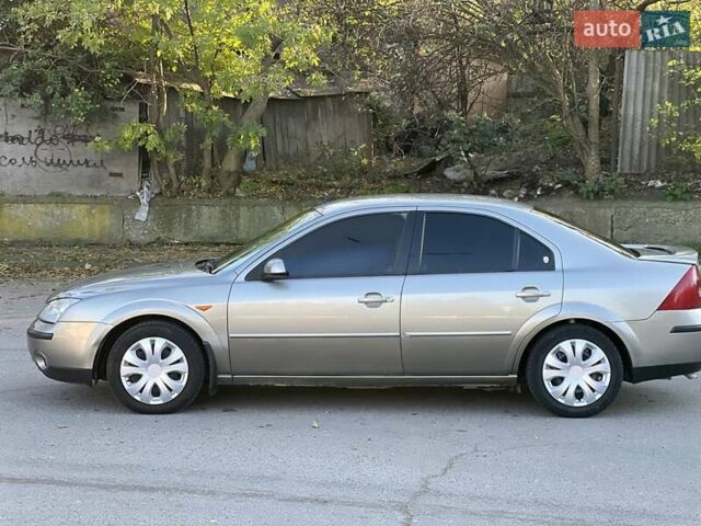 Форд Мондео 2002 в Черновцах на Automoto.ua Серый Форд Мондео, объемом двигателя 1.8 л и пробегом 271 тыс. км за 2600 $, фото 3 на Automoto.ua