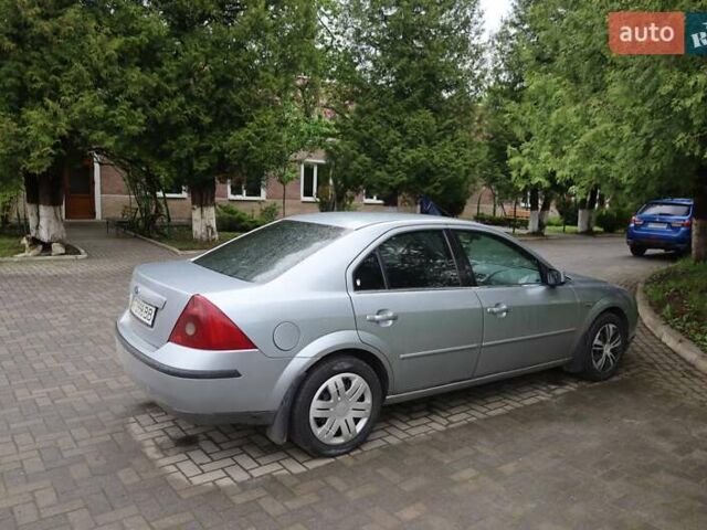 Серый Форд Мондео, объемом двигателя 2 л и пробегом 561 тыс. км за 2037 $, фото 4 на Automoto.ua