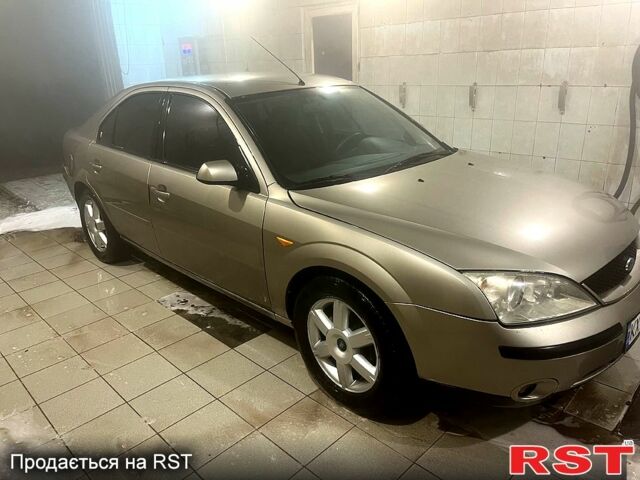 Сірий Форд Мондео, об'ємом двигуна 2 л та пробігом 324 тис. км за 3000 $, фото 4 на Automoto.ua