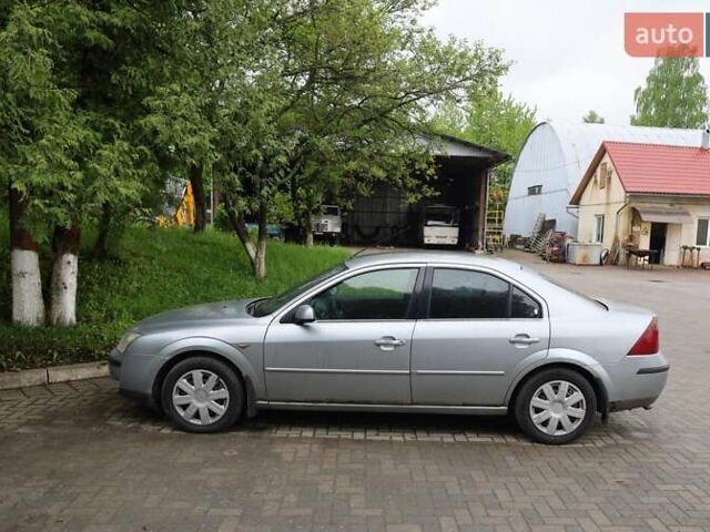 Серый Форд Мондео, объемом двигателя 2 л и пробегом 561 тыс. км за 2037 $, фото 3 на Automoto.ua