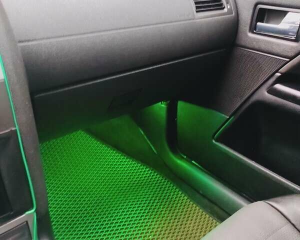 Сірий Форд Мондео, об'ємом двигуна 2.02 л та пробігом 280 тис. км за 3250 $, фото 23 на Automoto.ua