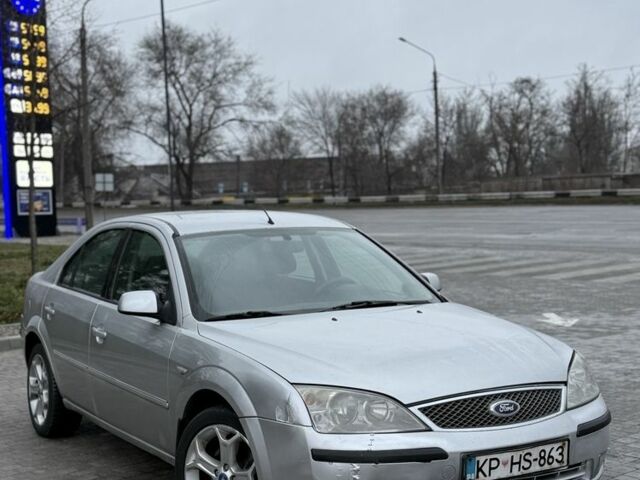 Сірий Форд Мондео, об'ємом двигуна 2 л та пробігом 268 тис. км за 1900 $, фото 5 на Automoto.ua