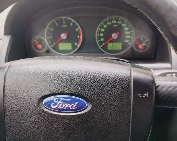 Сірий Форд Мондео, об'ємом двигуна 2.02 л та пробігом 280 тис. км за 3250 $, фото 22 на Automoto.ua