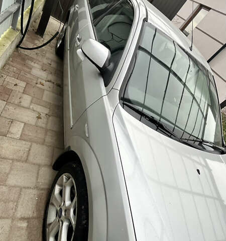 Сірий Форд Мондео, об'ємом двигуна 2 л та пробігом 287 тис. км за 2500 $, фото 2 на Automoto.ua