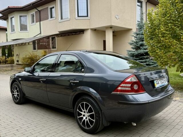 Сірий Форд Мондео, об'ємом двигуна 2 л та пробігом 261 тис. км за 4200 $, фото 2 на Automoto.ua