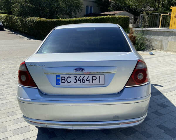 Серый Форд Мондео, объемом двигателя 2 л и пробегом 440 тыс. км за 3650 $, фото 5 на Automoto.ua