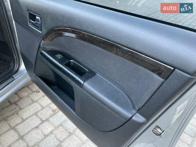 Серый Форд Мондео, объемом двигателя 2 л и пробегом 174 тыс. км за 5500 $, фото 15 на Automoto.ua