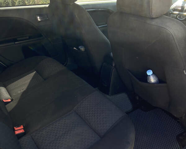 Серый Форд Мондео, объемом двигателя 2 л и пробегом 440 тыс. км за 3650 $, фото 17 на Automoto.ua