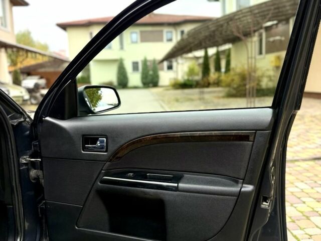 Сірий Форд Мондео, об'ємом двигуна 2 л та пробігом 261 тис. км за 4200 $, фото 18 на Automoto.ua