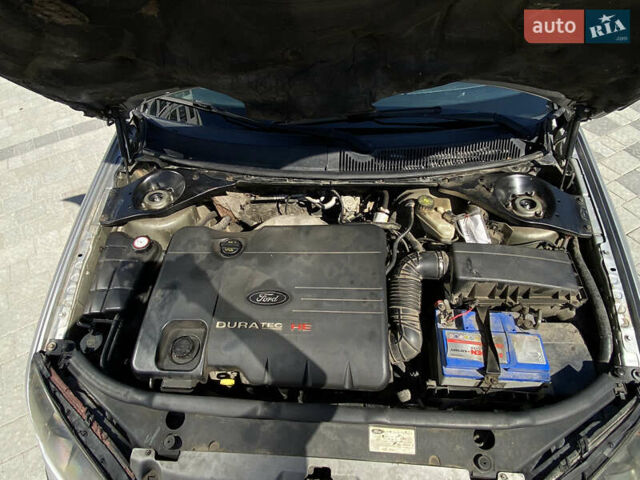 Серый Форд Мондео, объемом двигателя 2 л и пробегом 440 тыс. км за 3650 $, фото 10 на Automoto.ua