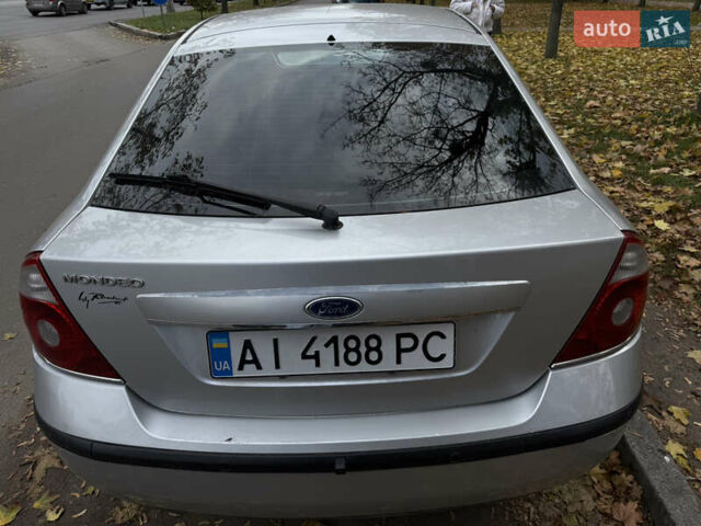 Серый Форд Мондео, объемом двигателя 2 л и пробегом 208 тыс. км за 4500 $, фото 4 на Automoto.ua
