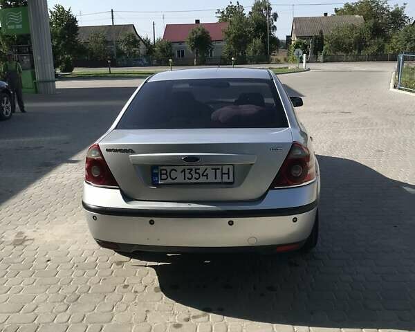 Серый Форд Мондео, объемом двигателя 2 л и пробегом 296 тыс. км за 4500 $, фото 7 на Automoto.ua