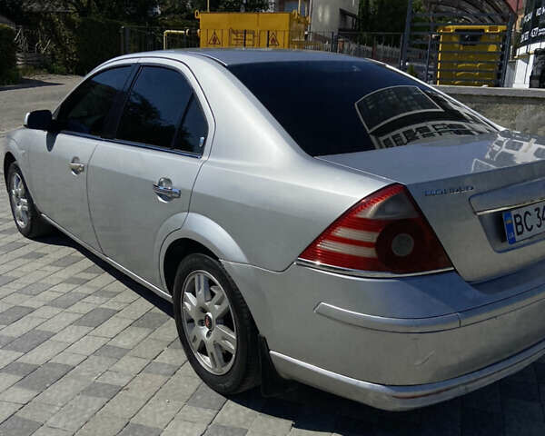 Серый Форд Мондео, объемом двигателя 2 л и пробегом 440 тыс. км за 3650 $, фото 6 на Automoto.ua