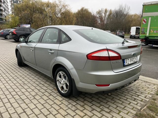 Серый Форд Мондео, объемом двигателя 2 л и пробегом 280 тыс. км за 3259 $, фото 5 на Automoto.ua